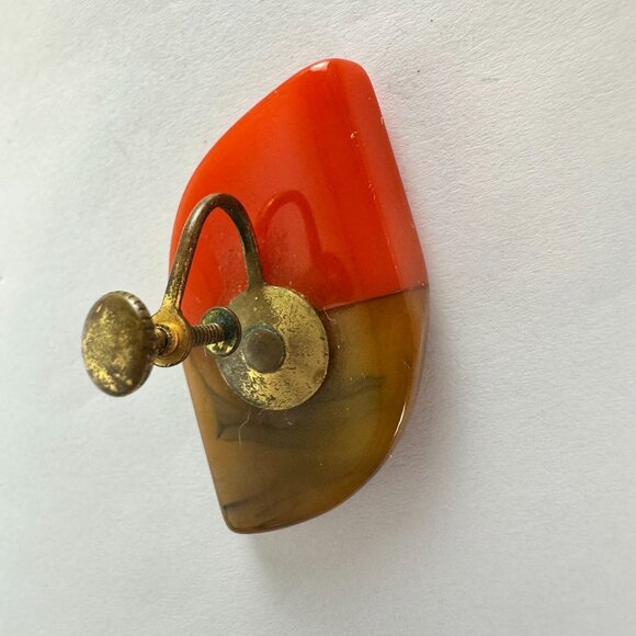 Vintage Bakelite Half-Moon Orange & Brown Screw-Back Earrings - Picture 3 of 3